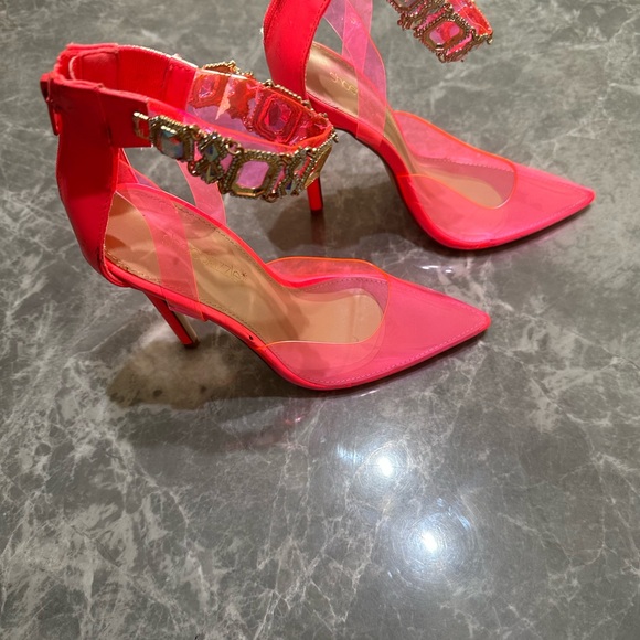 Fashion Nova Translucent Hot Pink Rhinestone Ankle Strap Pointed Toe Heels SZ 7 - Picture 5 of 6